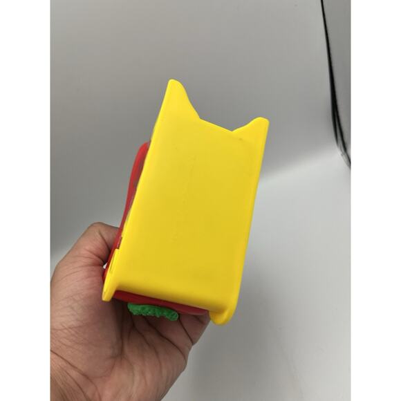 Vintage Whitman’s Candies Christmas Peanuts Snoopy Santa Sled Coin Bank - Picture 3 of 8